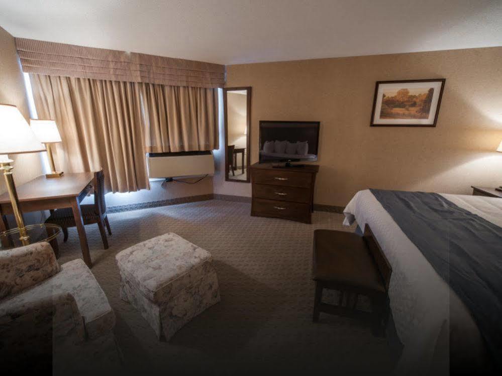Deer Lake Motel Ngoại thất bức ảnh